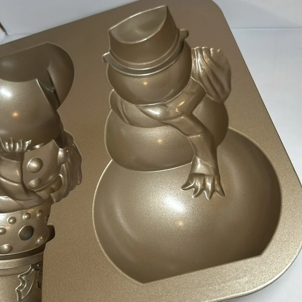 Williams-Sonoma Snowman Pan